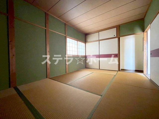 鮎川4 中古戸建の和室|フローリングだけでなく、和室もあります