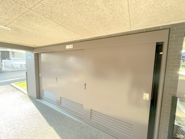 ヴェラハイツ六実駅前のその他共用部分|共用部・ゴミ置き場
