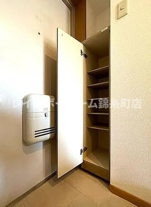 プエルト船橋の玄関