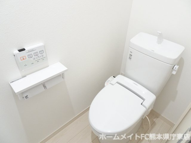 熊本市中央区上水前寺２丁目の賃貸マンションのトイレ