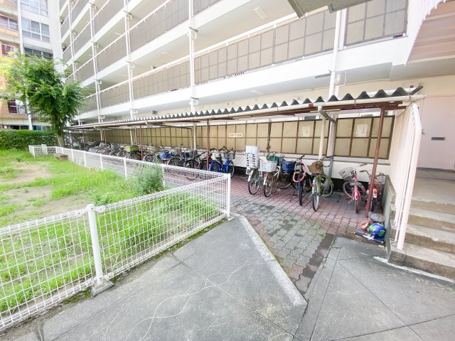 住之江コーポ 1のエントランス