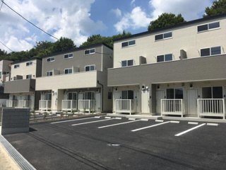 Ｌｉｋｅ高野山Ｂ棟の駐車場|バルコニーがあります