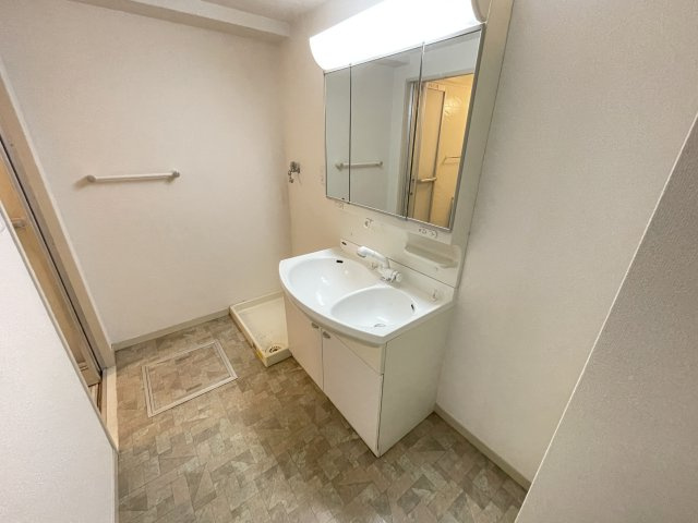 アプランドルの洗面所|※別のお部屋の写真です