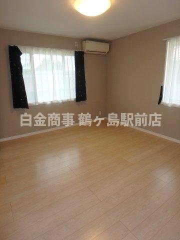 坂戸市堀込中古戸建の洋室