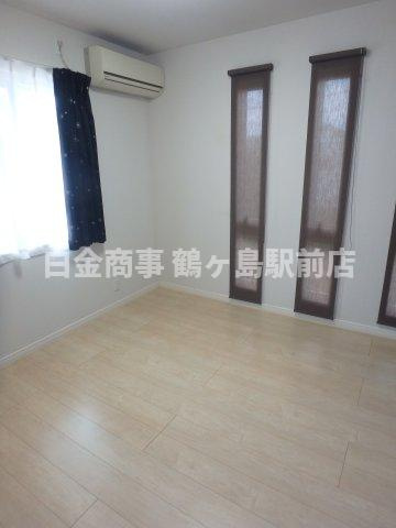 坂戸市堀込中古戸建の洋室