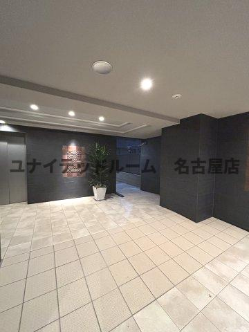 名古屋市中区栄１丁目の賃貸マンションのロビー