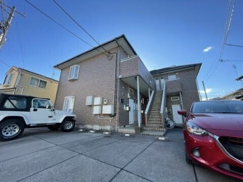 シャルム市川の外観