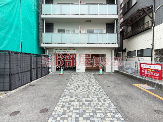 at.eastの駐車場|駐車場があります