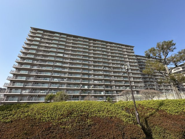 西神中央ウェステージ壱番館の外観
