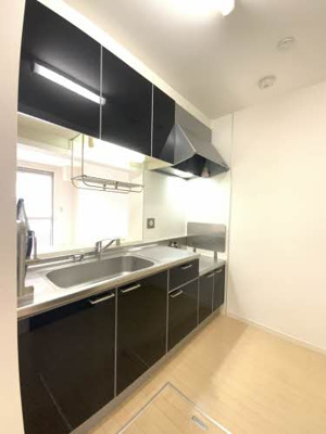 【キッチン】 | ヴィラージュ　弐番館