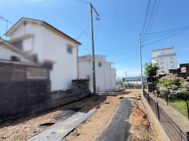 明石市朝霧南町３丁目土地の外観|北側雑種地部分から南側撮影
