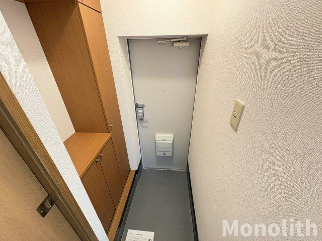 メゾンリヴェールの玄関