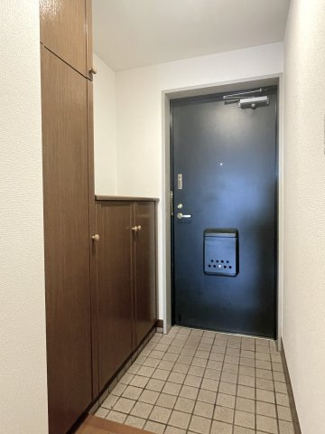 エトワール梅園の玄関
