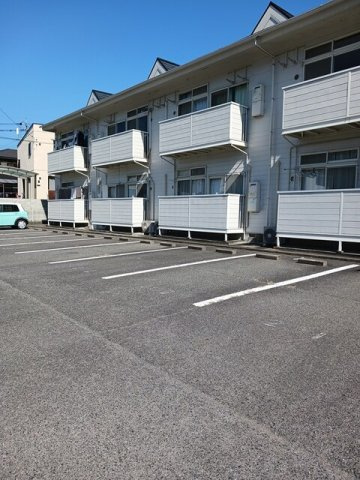 リバーサイド藤和Ａの駐車場|駐車場完備です