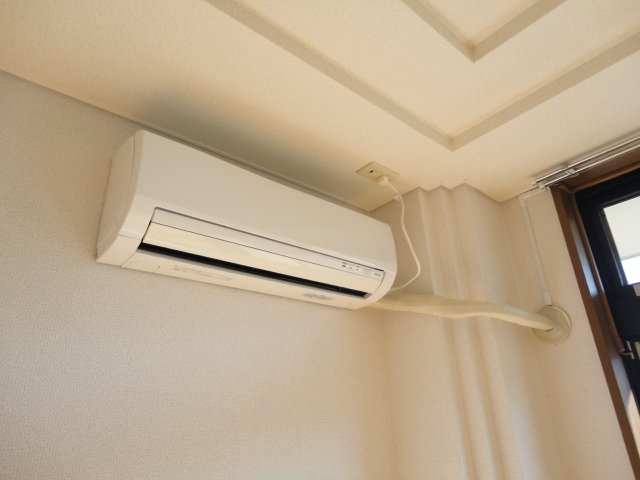 サンライズ１番館の設備|エアコン（2台）