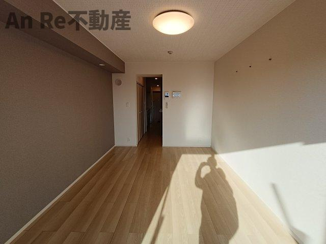 さいたま市緑区大字大門のアパートの寝室