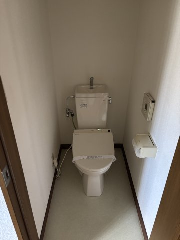 三鷹市井の頭１丁目のアパート