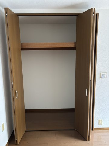 三鷹市井の頭１丁目のアパート