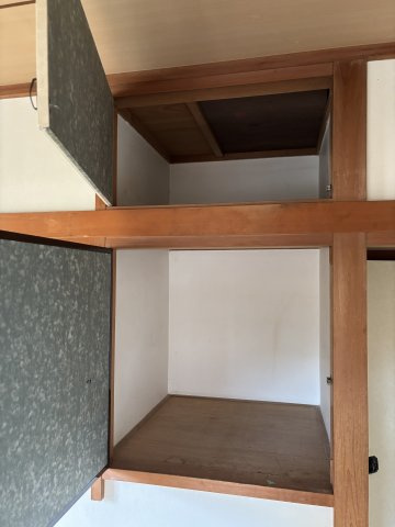 三鷹市井の頭１丁目のアパート