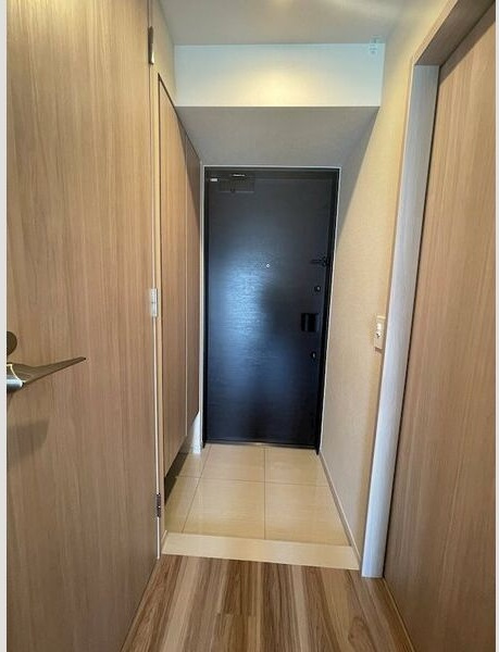 デュオヒルズ仙台一番町一丁目の玄関
