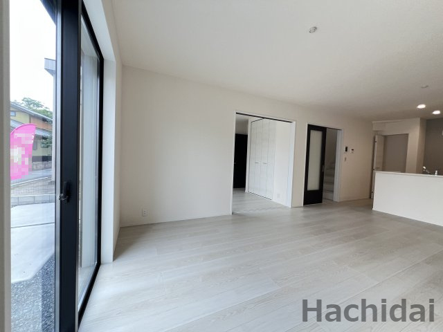 碧南市笹山町3丁目　新築戸建＜1号棟＞の居間・リビング