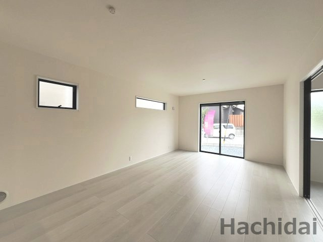 碧南市笹山町3丁目　新築戸建＜1号棟＞の居間・リビング