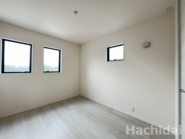 碧南市笹山町3丁目　新築戸建＜1号棟＞の洋室