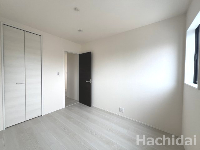 碧南市笹山町3丁目　新築戸建＜1号棟＞の洋室|5.4帖洋室