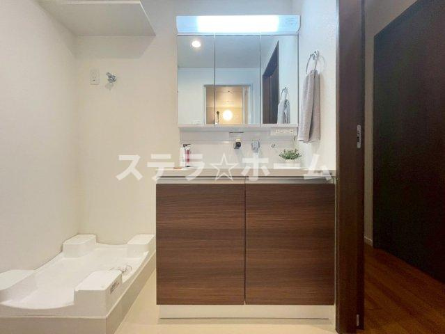 新大阪スカイハイツの独立洗面台|独立洗面台で身支度をすべて済ませてしまいましょう