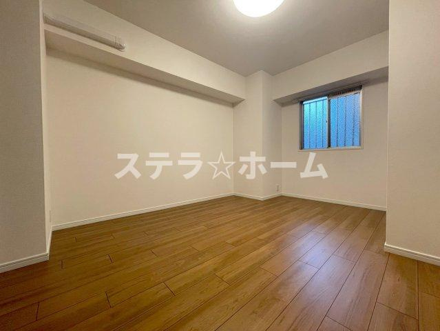 新大阪スカイハイツの洋室|スタンダードな洋室です
