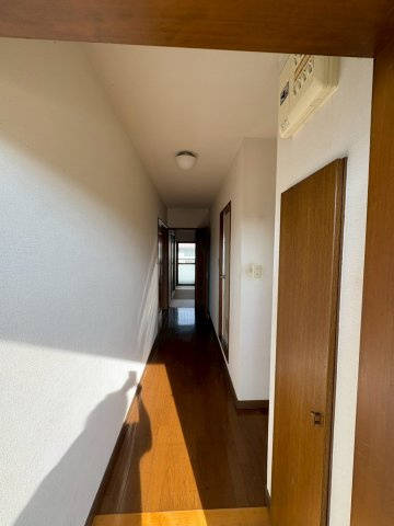 松本マンション５の玄関