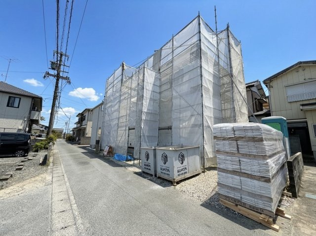 葵西二丁目　3期の前面道路含む現地写真|前面道路は車通りが少なく駐車も安心です。