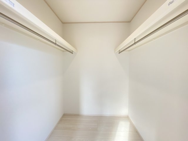 沖縄市知花（全5棟）B号棟の収納|※同仕様写真です