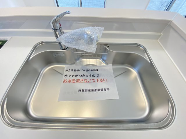 沖縄市知花（全5棟）B号棟のキッチン|※同仕様写真です