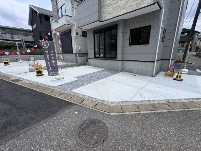 松戸市平賀新築戸建（平賀10期）の駐車場|1号棟駐車スペース・２台駐車可