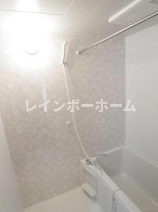 アール・ワンズ北砂の浴室|別部屋参照