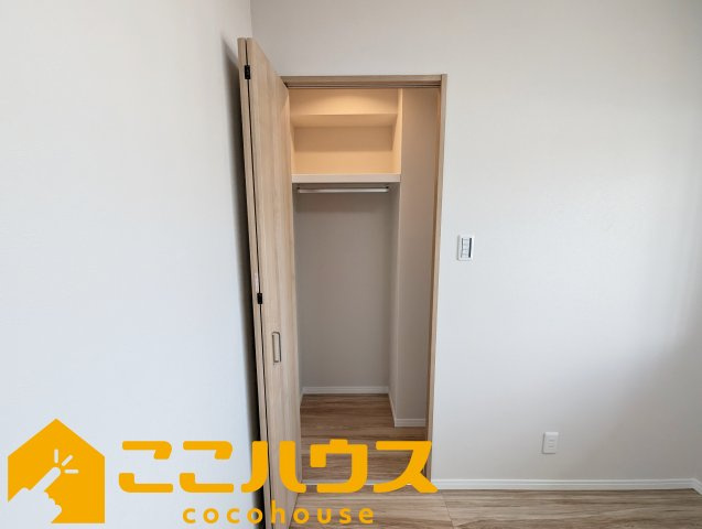 マンション長田11の収納|多彩に使えるクローゼット♪