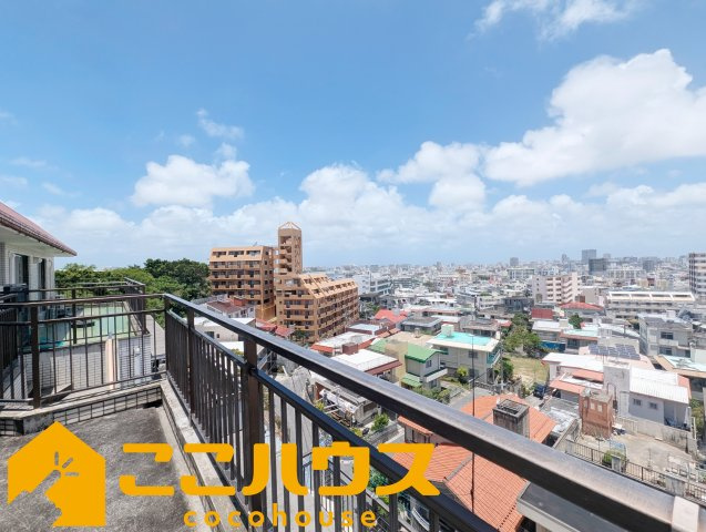 マンション長田11の展望|バルコニーから広がる開放的な眺望。周辺施設も身近に感じられる便利な住環境です♪