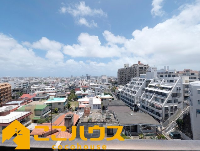 マンション長田11の展望|バルコニーから広がる開放的な眺望。周辺施設も身近に感じられる便利な住環境です♪