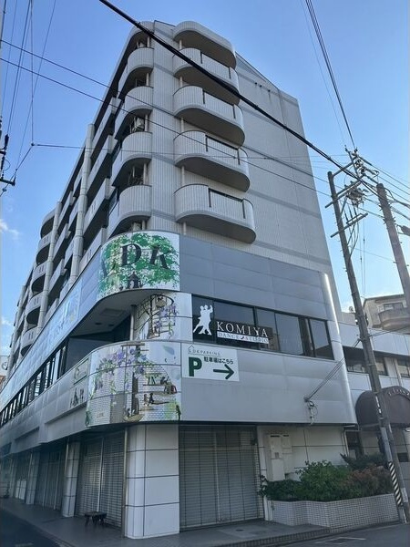 X-OVER21覚王山