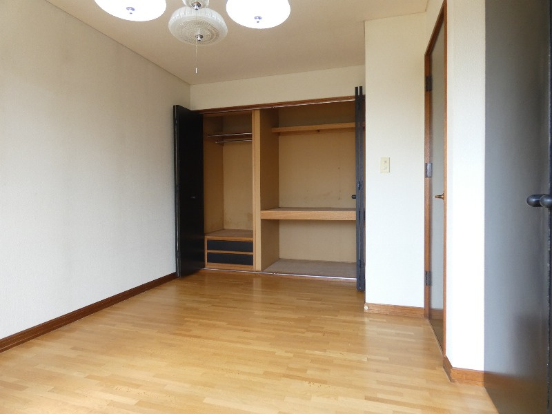 帯広市自由が丘５丁目の一戸建ての洋室
