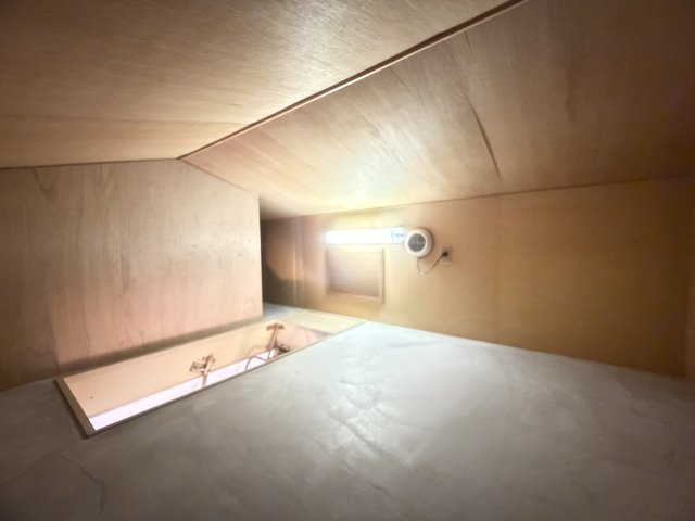 研究学園（６）団地530号棟の収納
