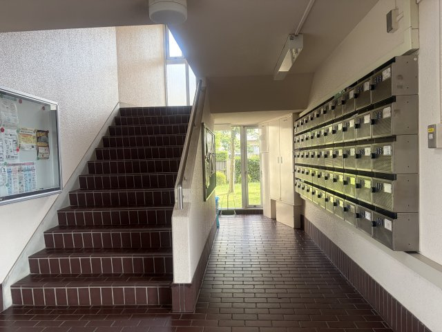 研究学園（６）団地530号棟のその他共用部分