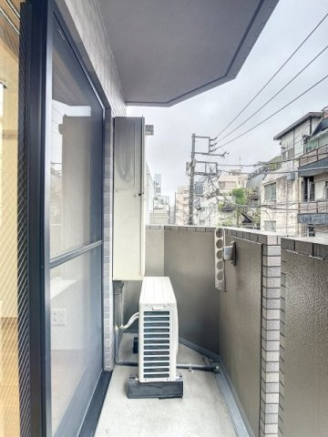 ルーブル小石川弐番館のバルコニー|※反転タイプ
