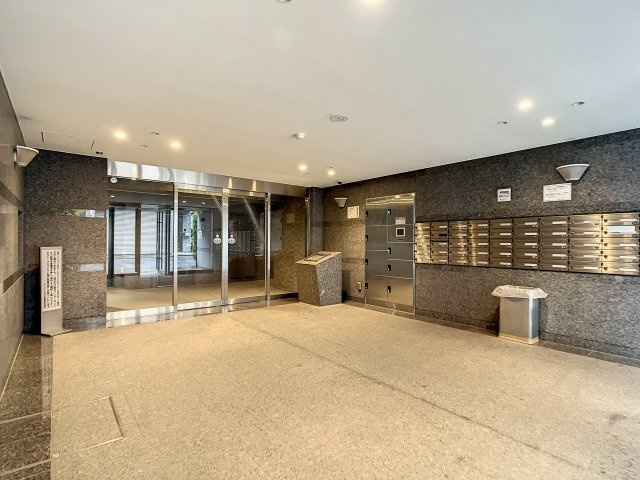 ルーブル小石川弐番館のロビー|ルーブル小石川弐番館