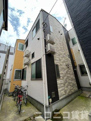 豊島区上池袋３丁目のアパートの外観