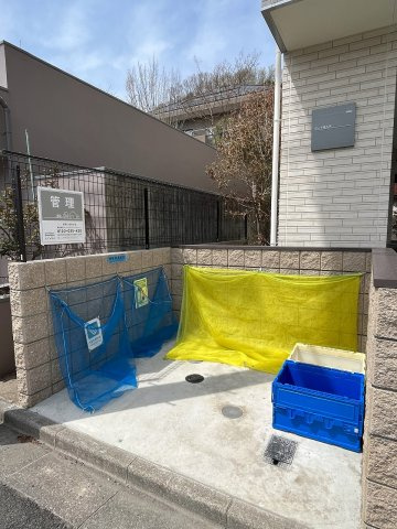 ☆敷地内ごみ集積場☆