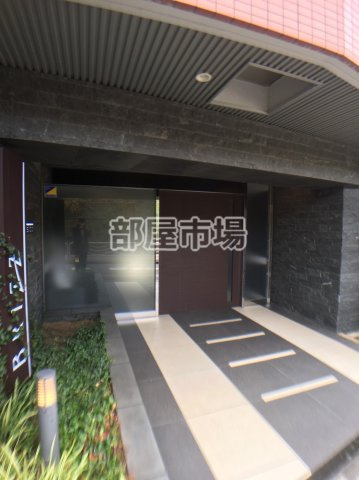ブライズ亀戸のエントランス