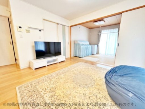 中古戸建　篠町馬堀北垣内の居間・リビング