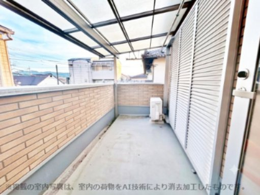中古戸建　篠町馬堀北垣内のバルコニー
